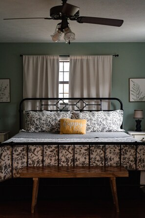King sized bedroom #1 - with attached bath; Upper level. TV in room.