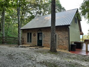 Mountain view cottage.