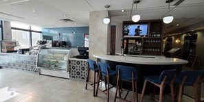 Onsite bar
