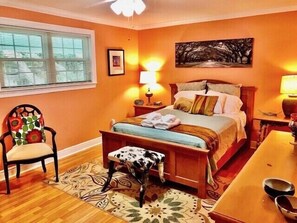 Master bedroom a warm great space.