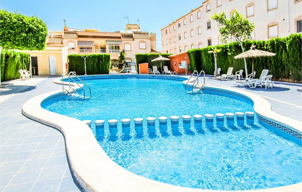 pool