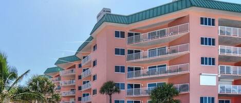 Come stay with us in these 3+2BR Side by Side GULF FRONT, BEACH Front Condos!