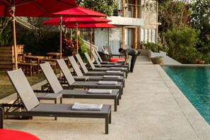 Sun deck