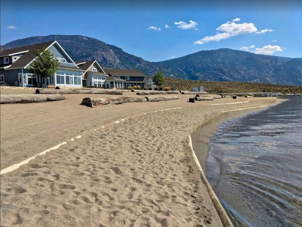 500 ft of pristine, manicured beach