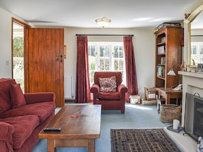 Living room | Myrtle Cottage, Puncknowle