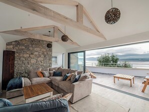 Living room | Stanton, Menai Bridge