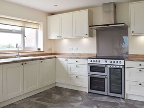 Kitchen | Green Acre Farm, Ely