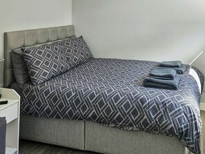 Double bedroom | Lewis - Hebridean Holiday Huts, Stornoway