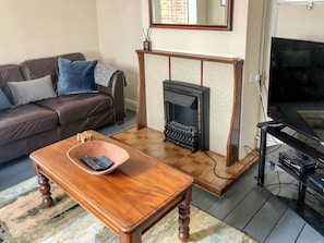 Living room | Little Wagon House, Holt