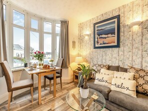 Living room/dining room | Driftwood - Blue Waters Apartments, Goodrington, near Paignton