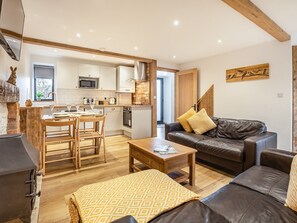 Open plan living space | The Hayloft - Cooks Castle Farm, Wroxall, near Ventnor