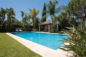 Pool cabana