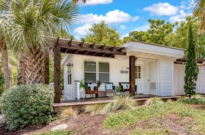 1950s Beach Cottage  Unit C (2607)