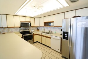 St. Augustine Beach Rentals Kitchen