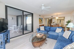 St. Augustine Beach Rentals Living Room