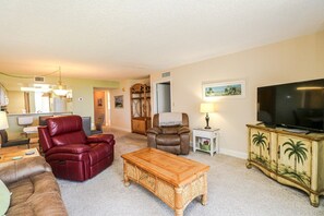 St. Augustine Beach Rentals Living Room