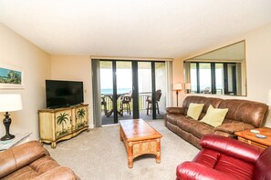 St. Augustine Beach Rentals Living Room