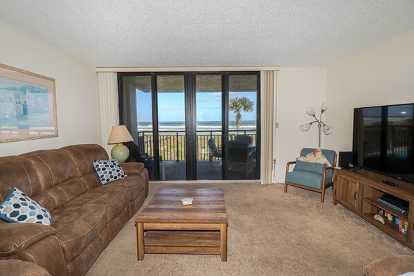 St. Augustine Beach Rentals Living Room