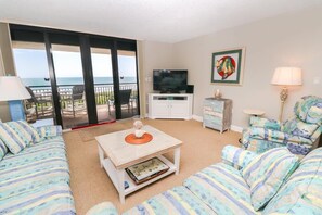 St. Augustine Ocean Front Rentals Living Room