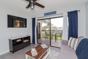 St. Augustine Beach Rentals Living Room