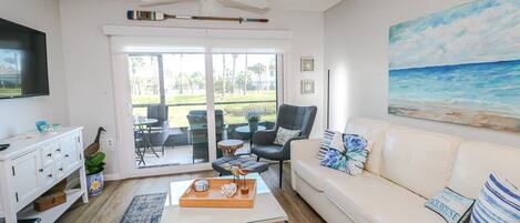 St. Augustine Beach Rentals Living Room