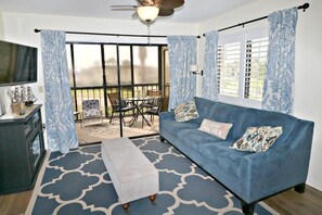 St. Augustine Beach Vacation Rentals Living Room