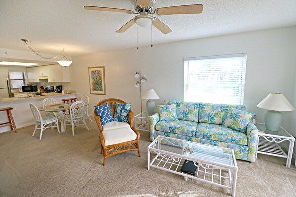 St. Augustine Beach Vacation Rentals Living Room