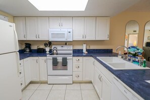 St. Augustine Beach Rentals Kitchen