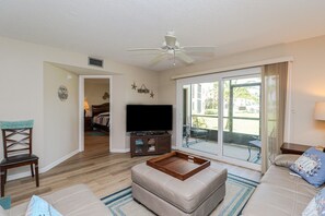 St. Augustine Beach Rentals Living Room