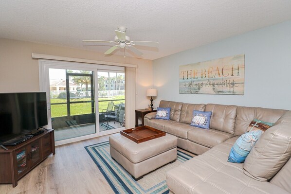 St. Augustine Beach Rentals Living Room