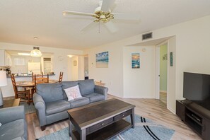 St. Augustine Beach Rentals Living Room