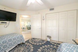 St. Augustine Beach Rentals Guest Bedroom