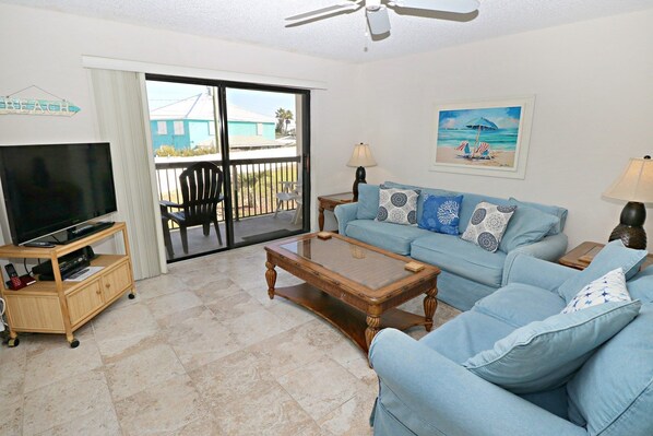 St. Augustine Beach Rentals Living Room