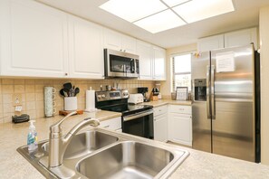 St. Augustine Beach Rentals Kitchen