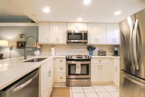 St. Augustine Beach Rentals Kitchen