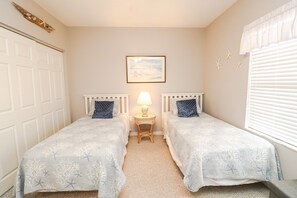 St. Augustine Beach Rentals Guest Bedroom