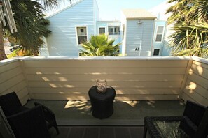 St Augustine Beach Vacation Living Room Balcony