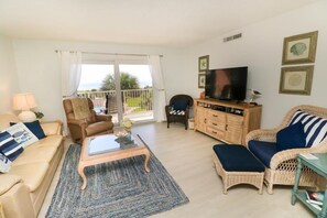 St. Augustine Ocean View Rentals Living Room