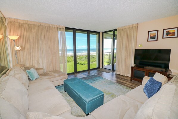 St. Augustine Ocean Front Rentals Living Room