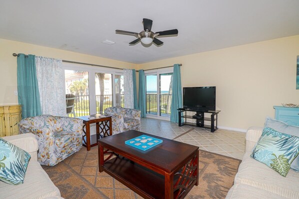 St. Augustine Beach Rentals Living Room