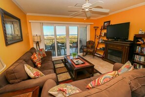 St. Augustine Ocean Front Rentals Living Room