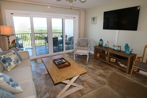 St. Augustine Ocean Front Rentals Living Room