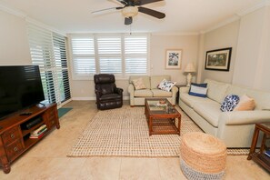 St. Augustine Beach Rentals Living Room