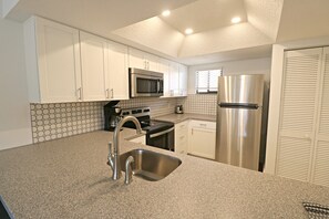 St. Augustine Beach Rentals Kitchen