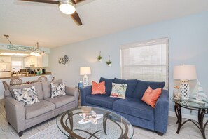 St. Augustine Beach Rentals Living Room