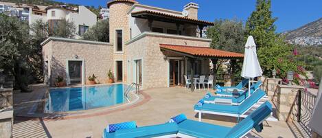 Villa Aydan with large private pool and sun terrace with all day long sunshine