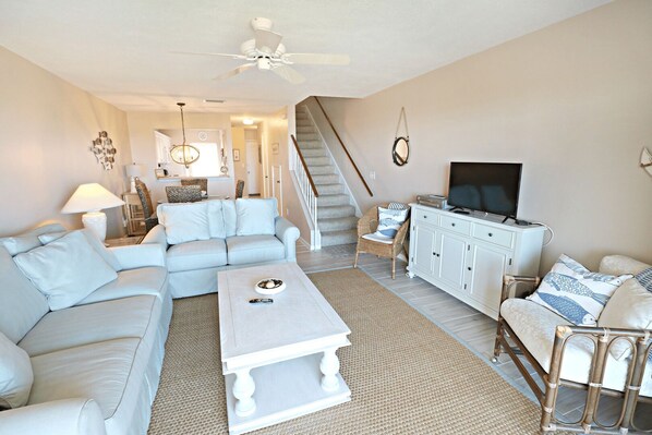 St. Augustine Ocean Front Rentals Living Room