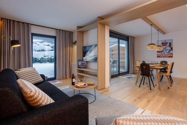 Open plan living dining room