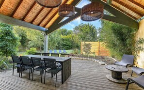 Deck (3)