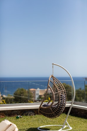 Indulge in a siesta on the floating chair!